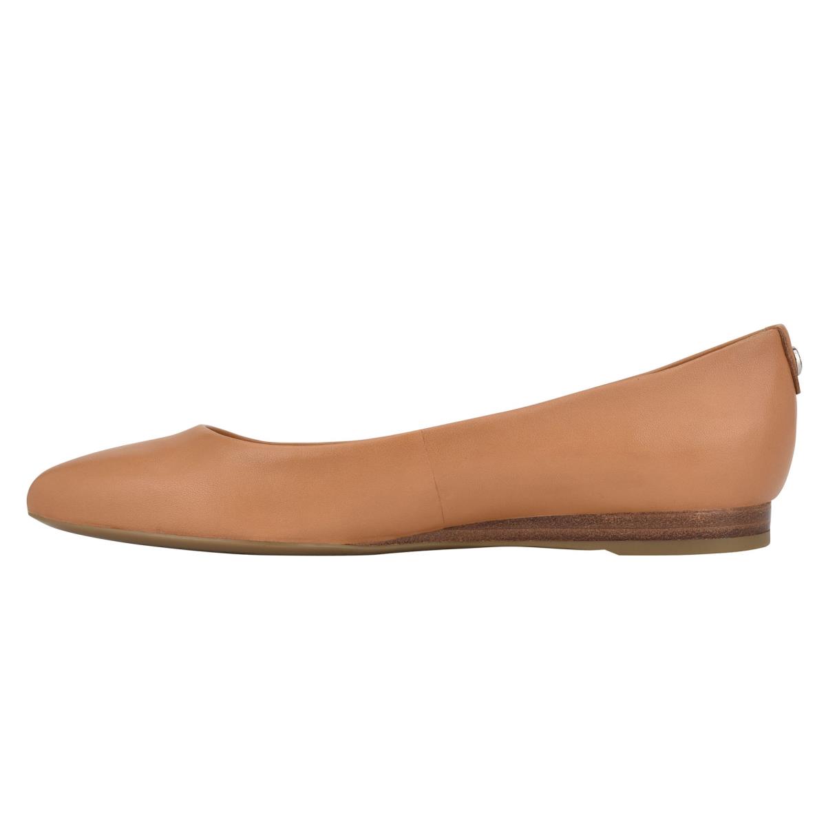 Flats Nine West Ferdi 9x9 Pointy Toe Mujer Beige | 5048QPCKM